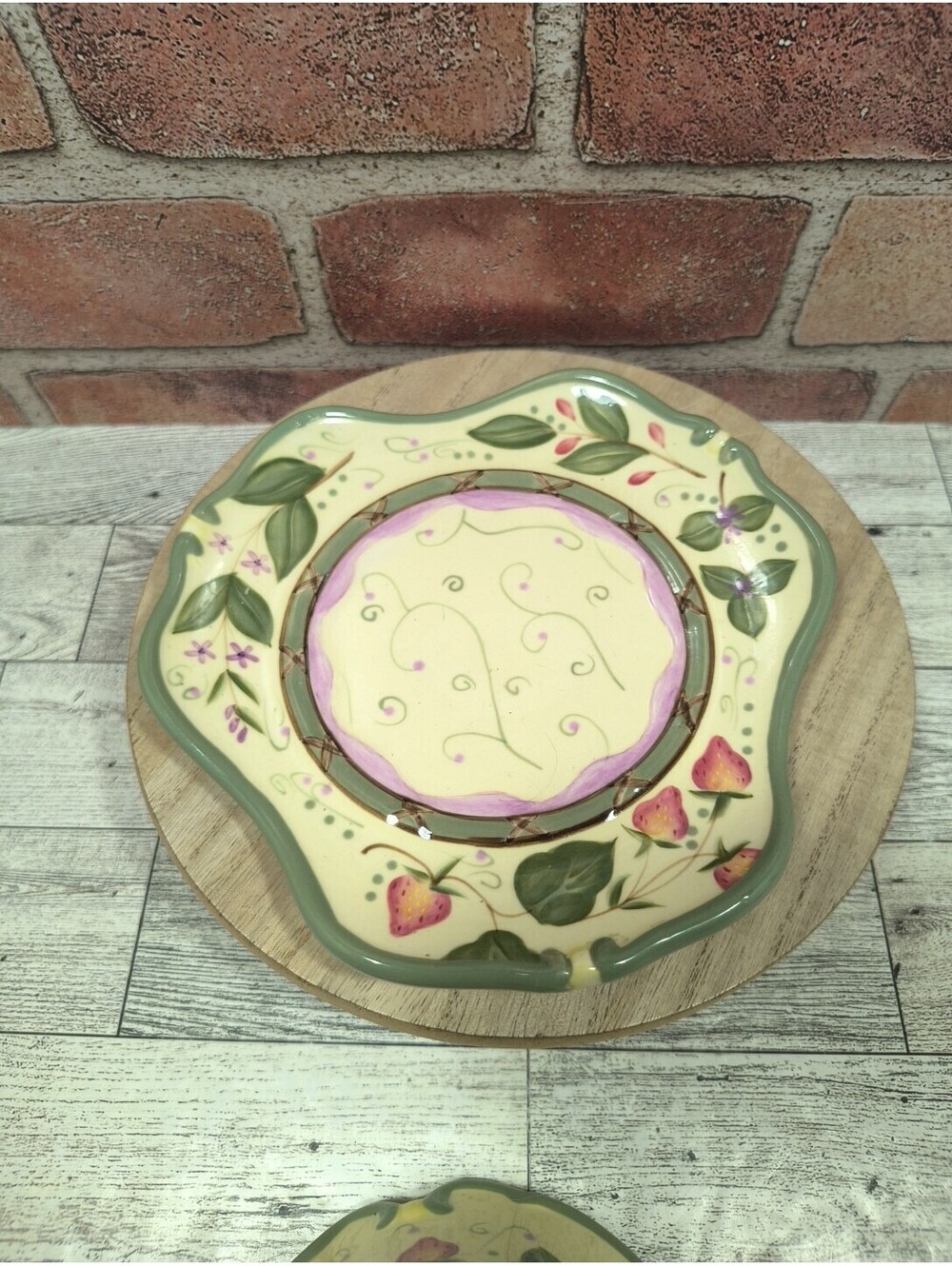 PARTY LITE Strawberry Fields Ceramic Candle Shade Topper 3.75x4.5” & Plate 6.25” - Picture 5 of 10